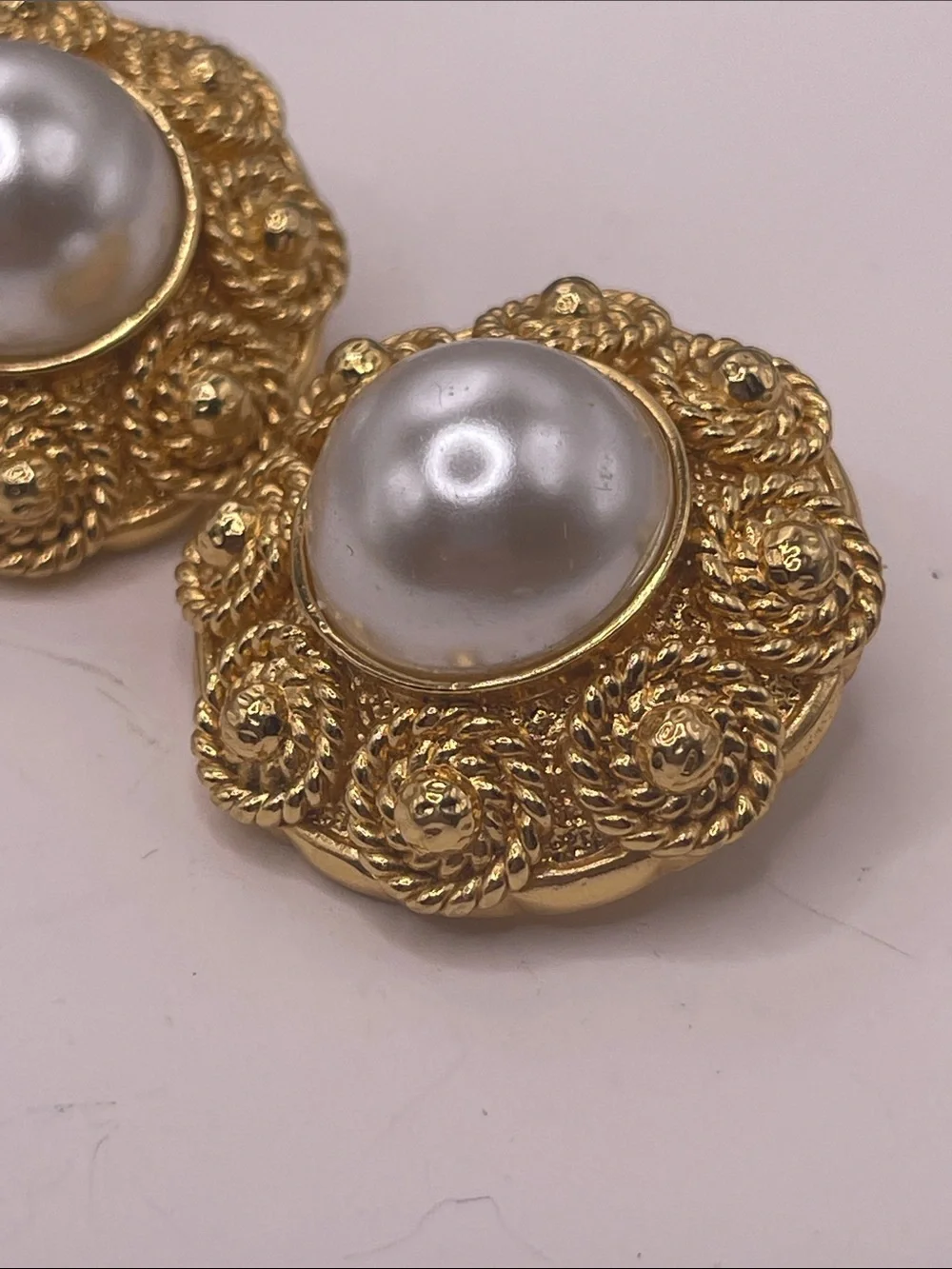 07.08.26-3 St. John Goldtone Filigree & Faux Pearl Button Clip on Earrings